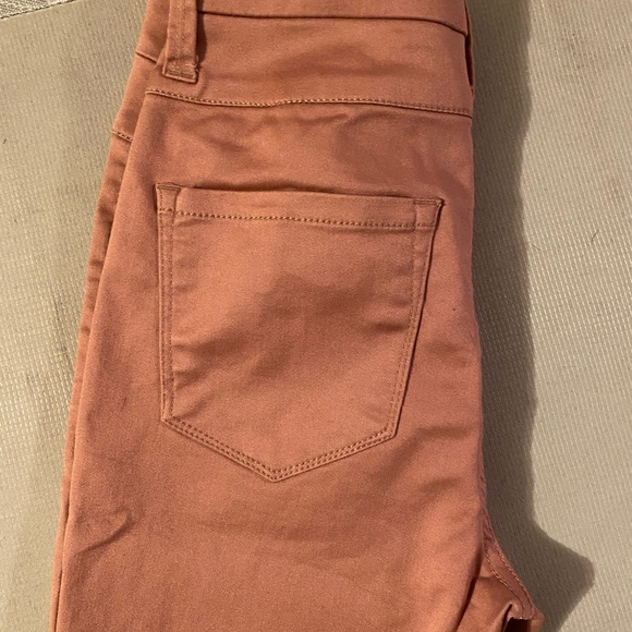 Juniors size 1 mauve jeans - Picture 4 of 5